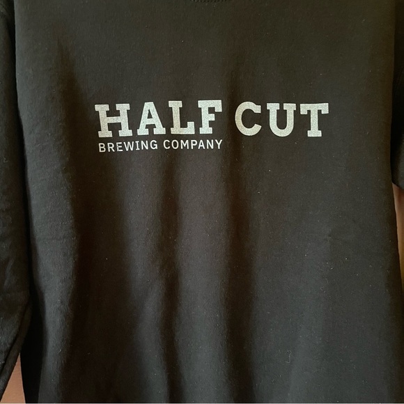 Half Cut Brewing Co Sweatshirt Black Gildan Small women’s Beer Crewneck - Picture 2 of 8